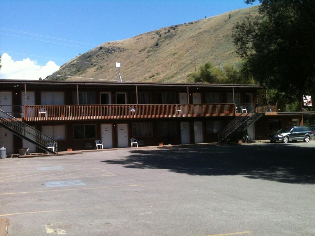 Teton Gables Motel Jackson Exterior photo